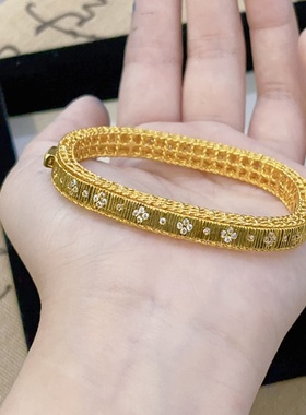 欧美气质金色拉丝镶钻四叶草手镯女设计方形锆石耳钉感手饰