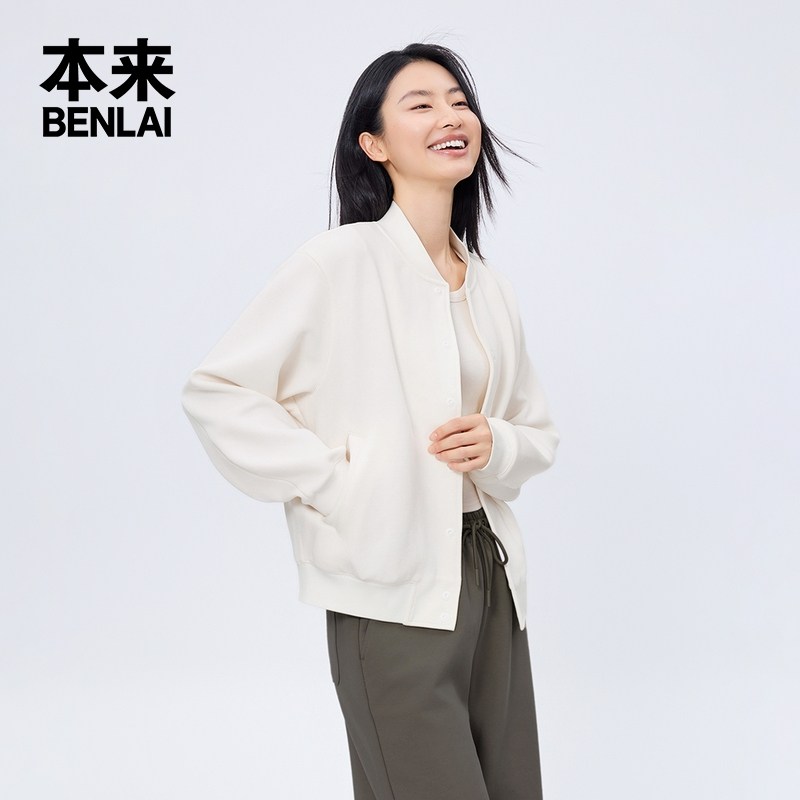 本来BENLAI女士棒球领针织外套25秋季新款宽松运动夹克BNM150035,淘宝优惠券,粉丝福利购,淘宝优惠卷