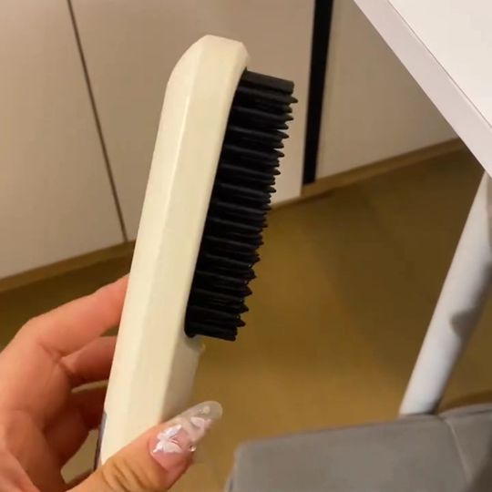 卷发器宿舍可用便携无线直发梳便携负离子不伤发直卷两用神器女