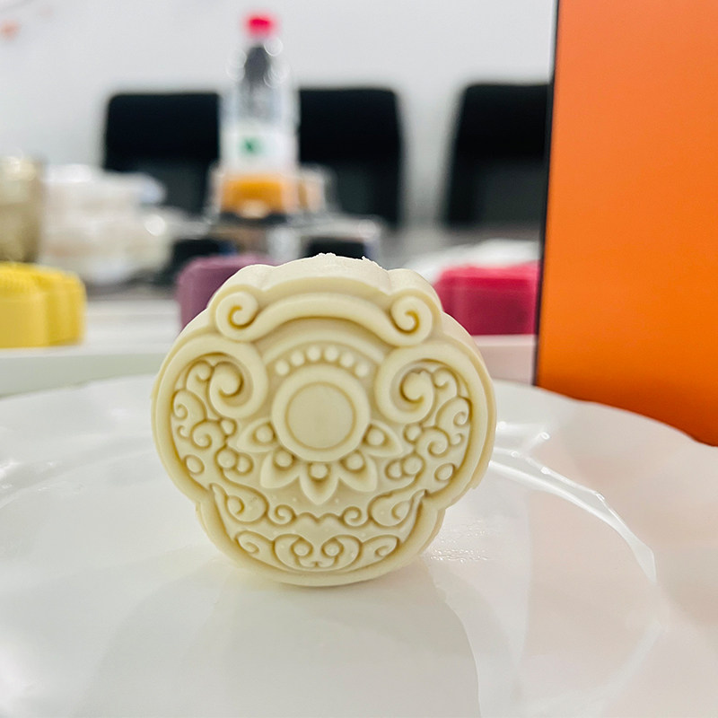 中华老字号 诸老大 月享喜世 桃山皮礼盒月饼 400g 天猫优惠券折后￥29.9包邮（￥159.9-130）