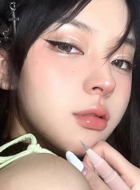 化妆师同款卧蚕笔眼线液笔防水