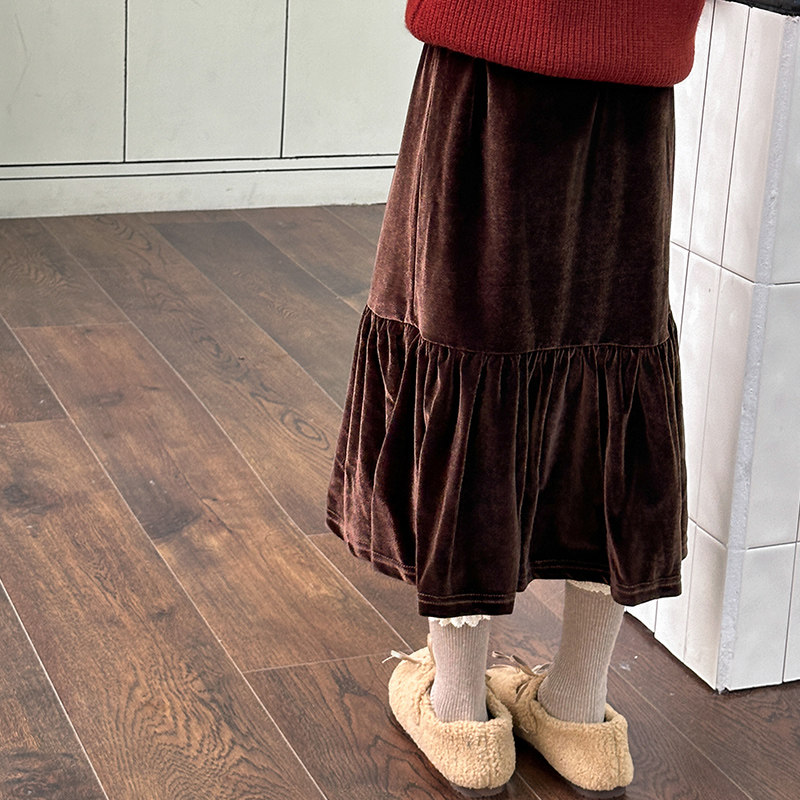 女童黑色丝绒鱼尾半身裙2026新款秋冬复古A字裙显瘦拜年服裙子潮,淘宝优惠券,粉丝福利购,淘宝优惠卷