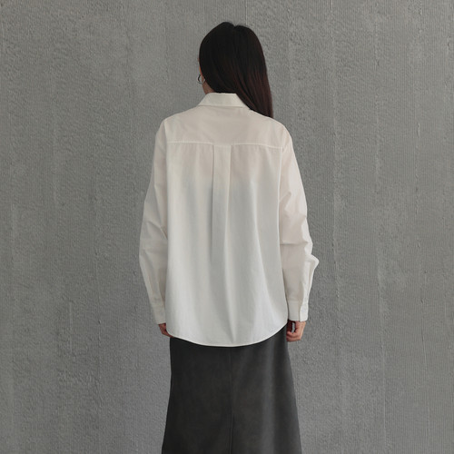 AIRIQI冬季新款休闲极简通勤风全棉宽松显瘦落肩衬衫女AY44CS222 - 图2