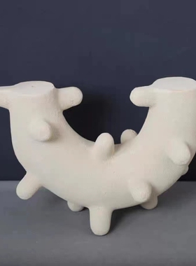 抽象多刺几何毛毛虫树脂装饰摆件