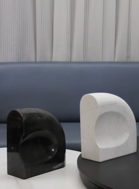 雅莱家居欧式大理石扇形客厅摆件