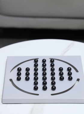 高端艺术五子跳跳棋金属棋盘摆件