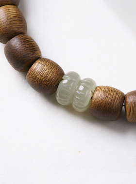 【普陀山祝福】沉香和田玉手串