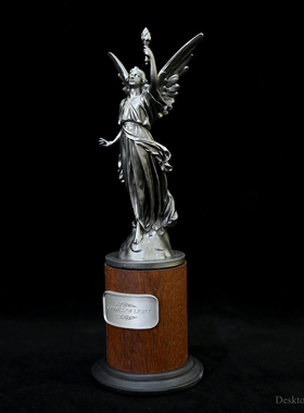 龙飞兔舞 桌面摆件 205MM  光明女神摆件 树脂摆件LTCP-435/3D