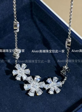 立体花瓣拼接满钻细颈链温柔仙女风叠戴简约精致礼服穿搭项链