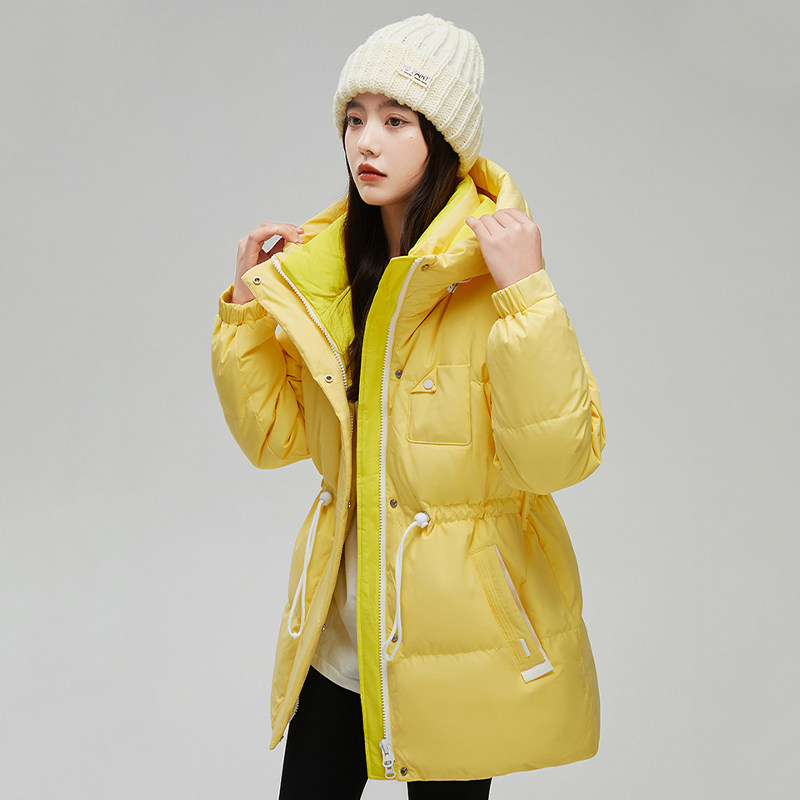  艾格旗舰羽绒服