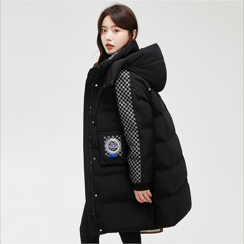  艾格旗舰羽绒服