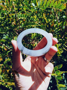 天山翠手镯手把件团兔月饼兔醒狮手串修补手镯翡翠趴趴兔新款放漏