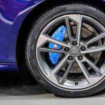 Suitable for Audi brake caliper A3 A3 Q2Q3 Q2Q3 A5Q5 A5Q5 A7 A7 caliper retrofit abalone hood