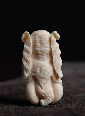 鹿角雕刻轻奢小众项链男高级感毛衣项链女生新款潮绳百搭吊坠象神