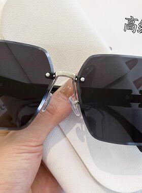 也古也古网红百搭显瘦无框太阳镜防紫外线墨镜大圆脸自带妆容滤镜