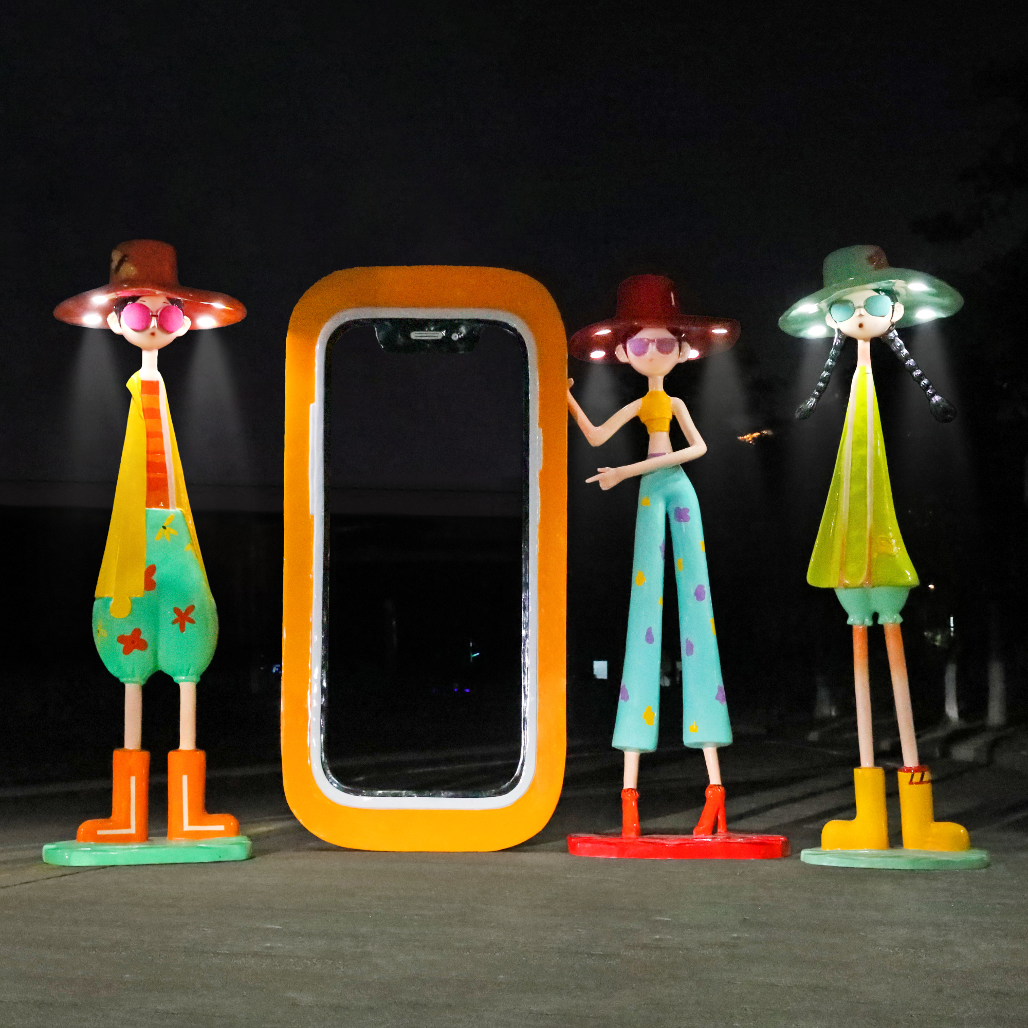 太阳能发光玻璃钢卡通女孩雕塑商场户外打卡服装店落地灯大型摆件 - 图0