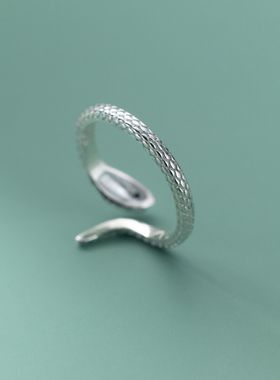 新品日韩风简约蛇形线条戒指气质镶钻小巧动物指环女时尚手饰品戒