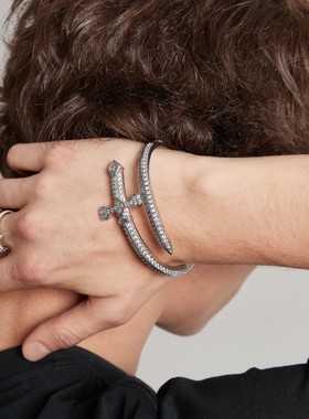 欧美男女高级感正义之剑超闪手镯