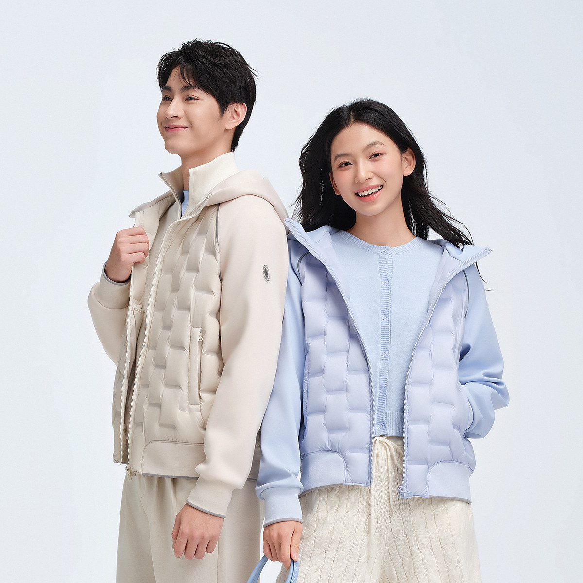 【90鹅绒】波司登春秋新款女短款高端轻暖瑜伽运动羽绒服卫衣外套 鹅新实拍商品图