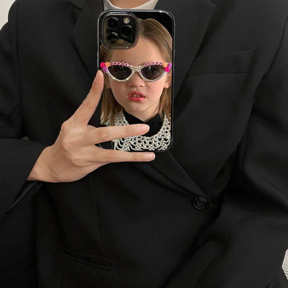 小众ins可爱搞怪女孩适用iPhone13手机壳苹果14promax新款11潮酷辣妹15pro个性14pm硅胶套xr软套16女xs