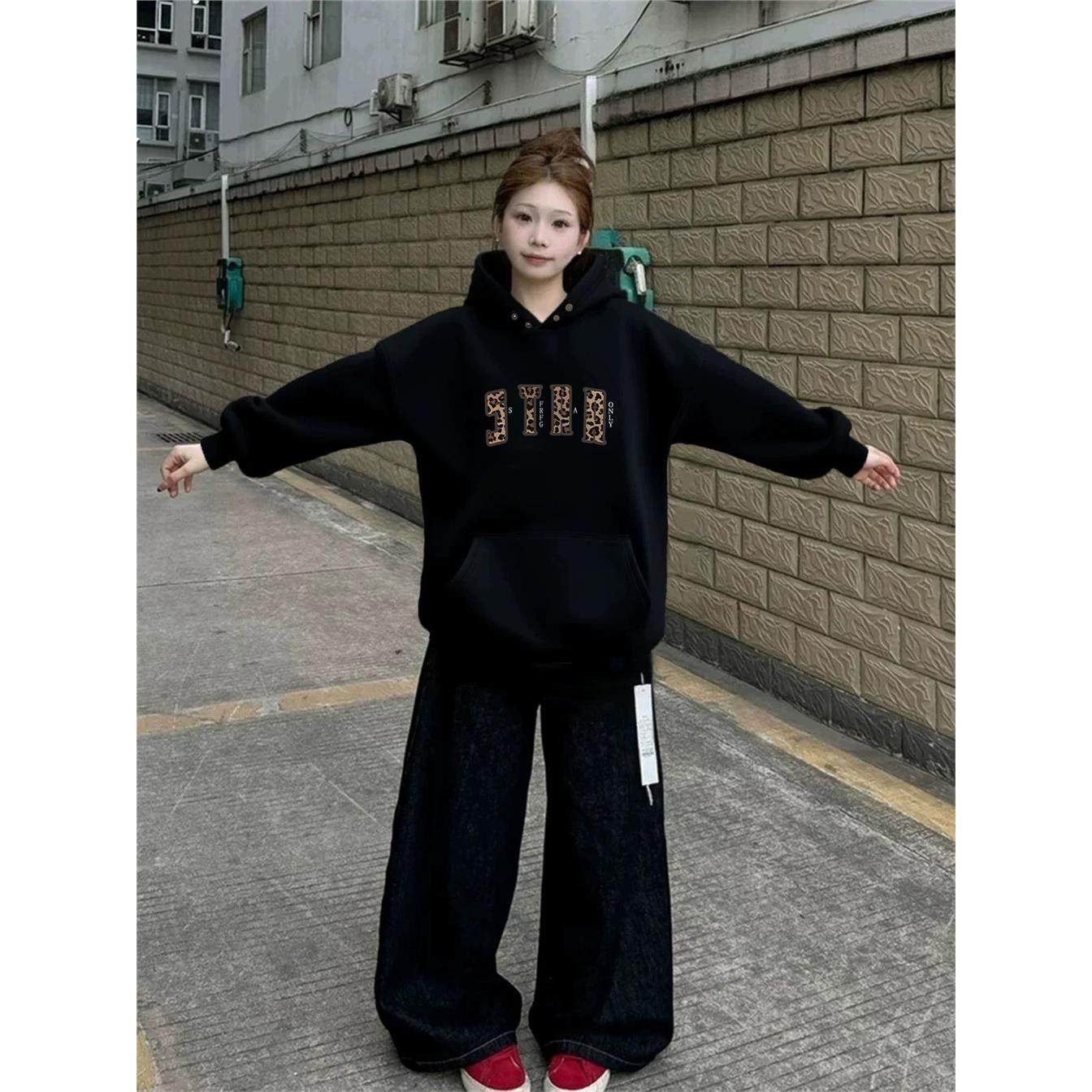 美式高街豹纹字母连帽卫衣女2025新款秋冬加绒加厚慵懒风宽松外套,淘宝优惠券,粉丝福利购,淘宝优惠卷