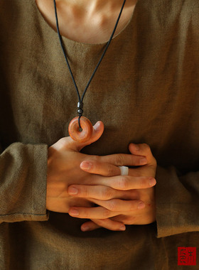 「常自在」天然实木平安扣吊坠