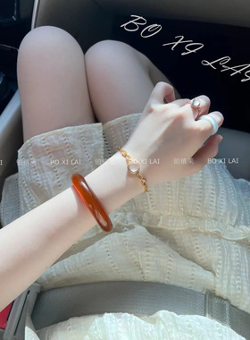 超显白天然巴西红玛瑙手镯