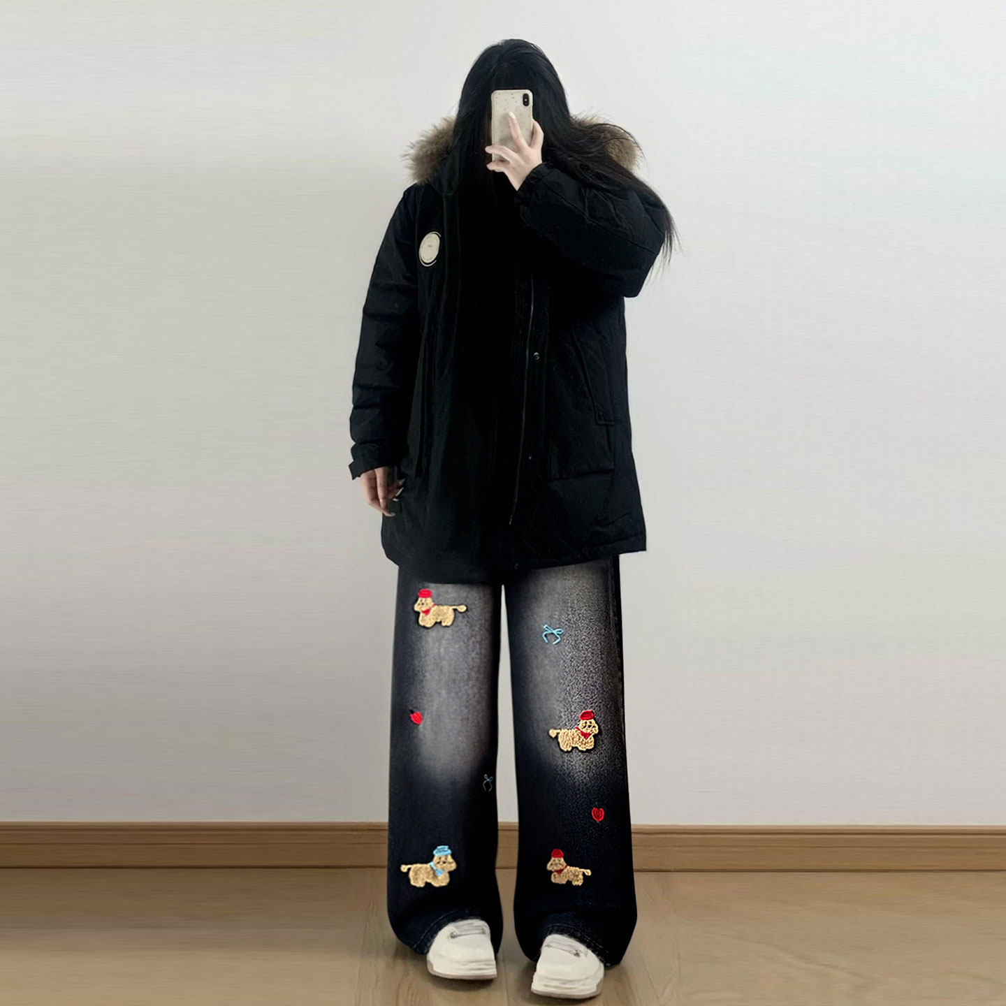 大码女装卡通刺绣减龄黑色牛仔裤女秋冬胖mm高腰显瘦宽松阔腿裤子,淘宝优惠券,粉丝福利购,淘宝优惠卷