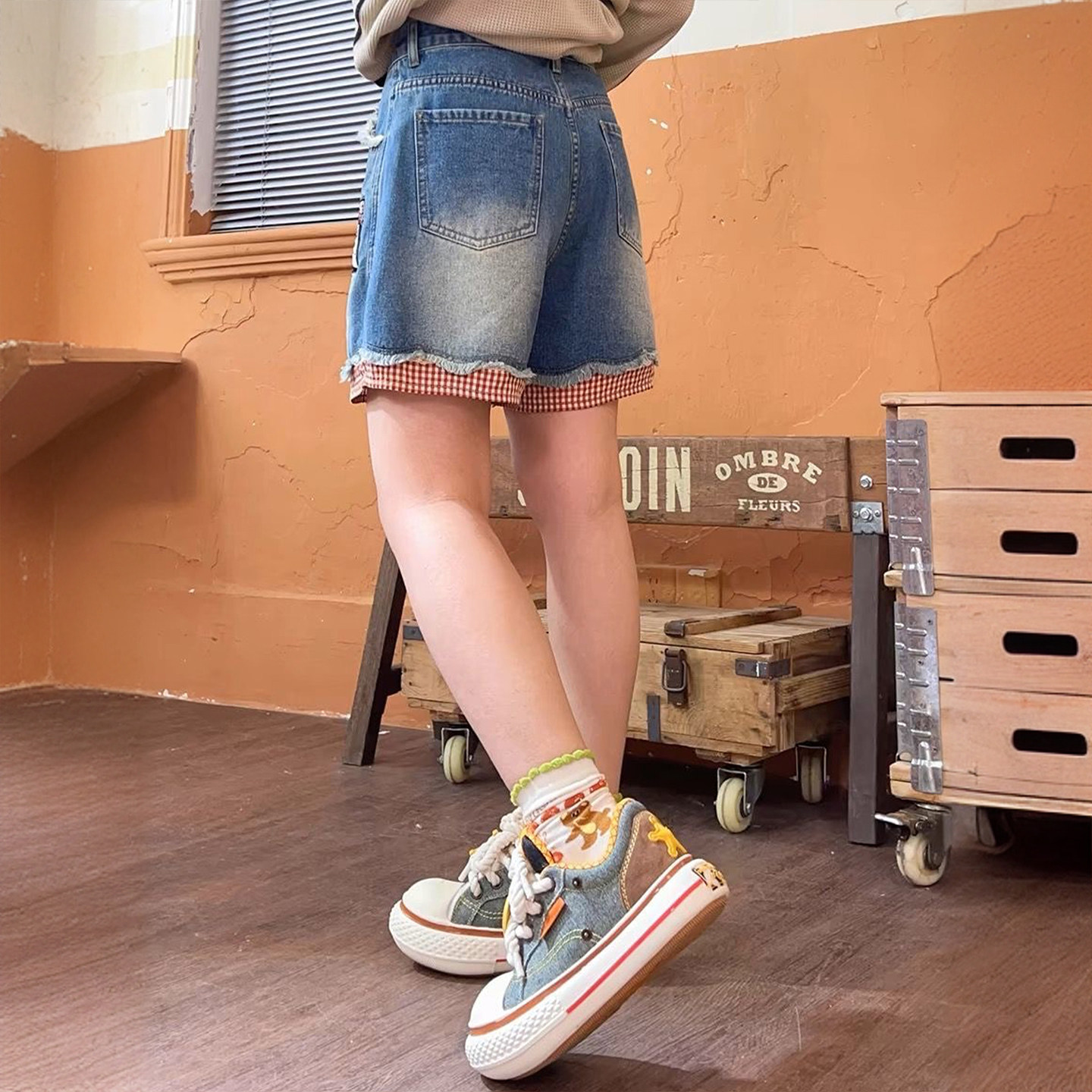 300斤大码胖mm蓝色格子拼接毛边牛仔短裤女童趣卡通印花直筒裤子,淘宝优惠券,粉丝福利购,淘宝优惠卷