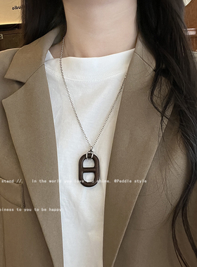 有点意思！复古猪鼻子吊坠项链女