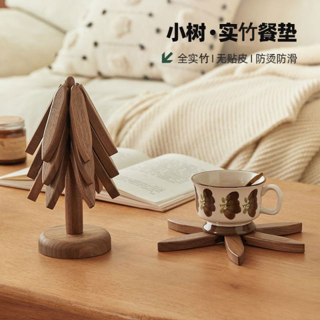 One tree heat insulation mat Nanzhu Christmas tree dining table pot mat household anti-scalding placemat high temperature resistance creative desktop decoration