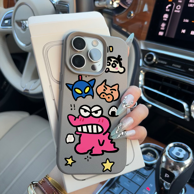 卡通小新鳄鱼适用苹果16/15promax手机壳iphone14pro可爱卡通13软壳12女新款11荔枝纹肤感防摔plus多色软套可