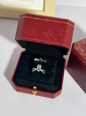 女王的皇冠仿真一克拉钻戒情侣结婚女戒指婚礼仪式用一对道具活口