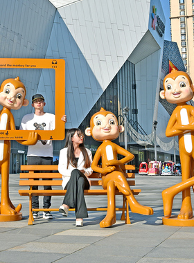 卡通猴子摆件玻璃钢雕塑厂家直销