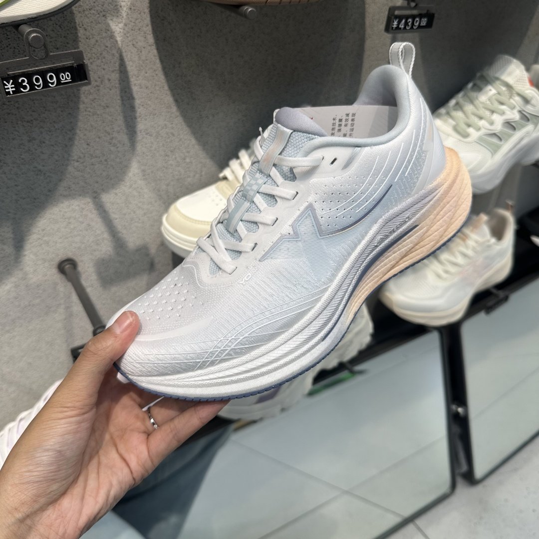 特步影擎3.0跑鞋女鞋2025春季新款女士网面运动鞋975318110048,淘宝优惠券,粉丝福利购,淘宝优惠卷