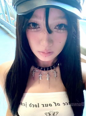 暗黑系十字架流苏项链