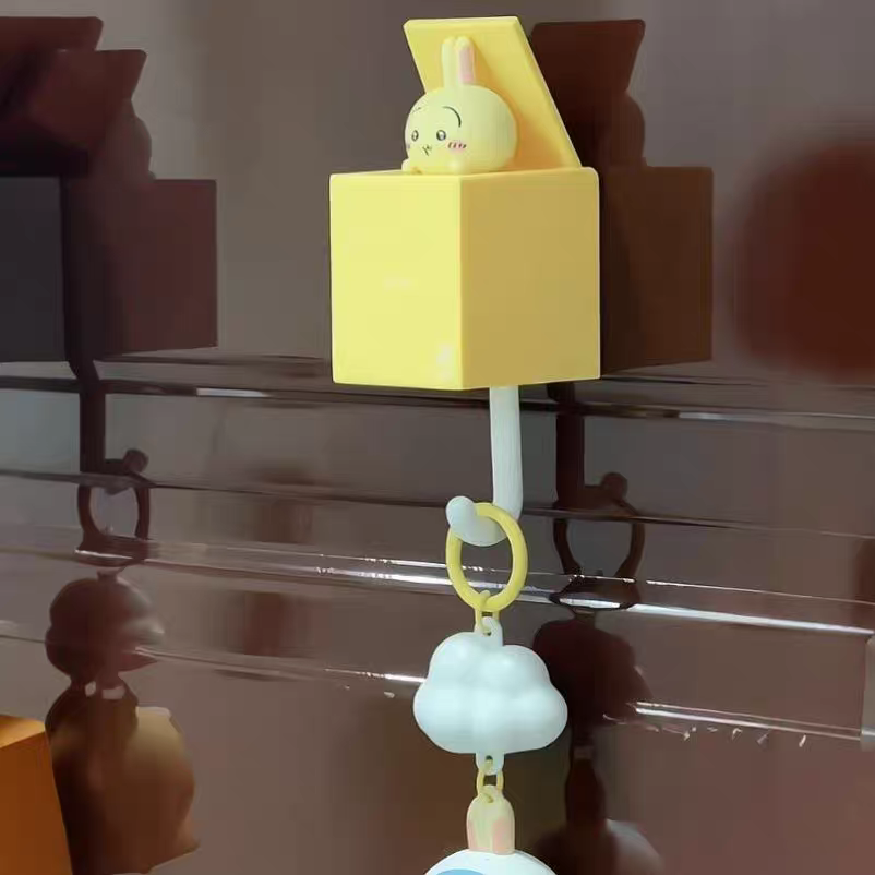 chiikawa吉伊卡哇挂钩免打孔强力粘胶乌萨奇小八门后粘钩无痕挂钩 - 图2