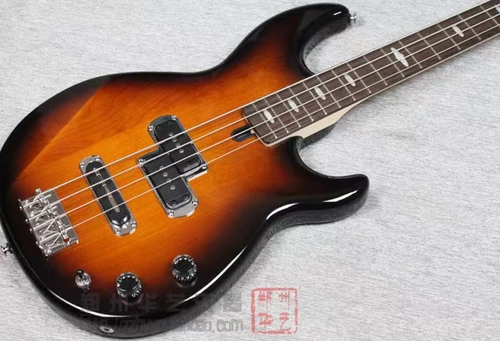 Музыкальные инструменты, клавиатура, барабаны, музыкальная гитара, Шанхай