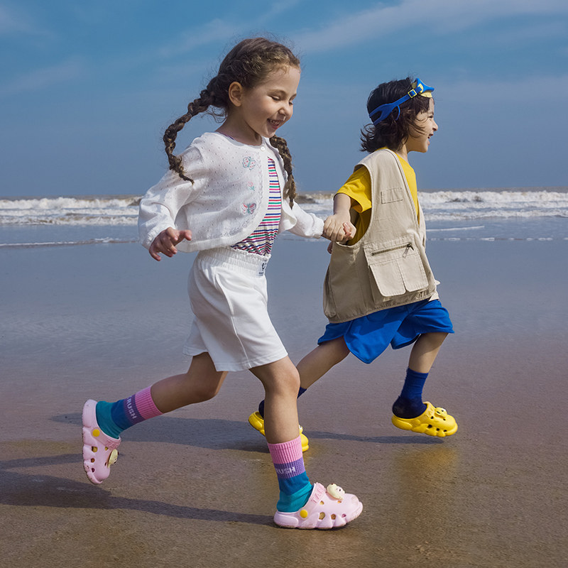 泰兰尼斯fit儿童洞洞鞋夏季新款凉拖鞋一鞋两穿凉鞋洗澡防滑女童,淘宝优惠券,粉丝福利购,淘宝优惠卷