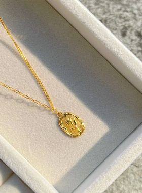 郁金香花牌项链女复古浪漫