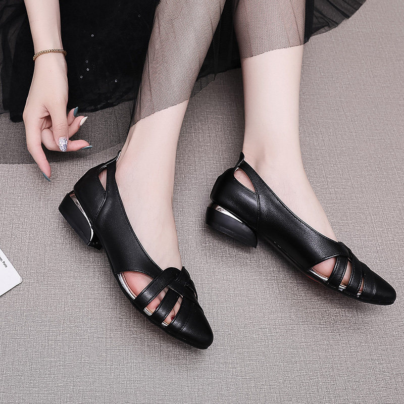 凉鞋女2021夏季新款真皮尖头低跟镂空女士皮鞋大码妈妈单鞋41一43,淘宝优惠券,粉丝福利购,淘宝优惠卷