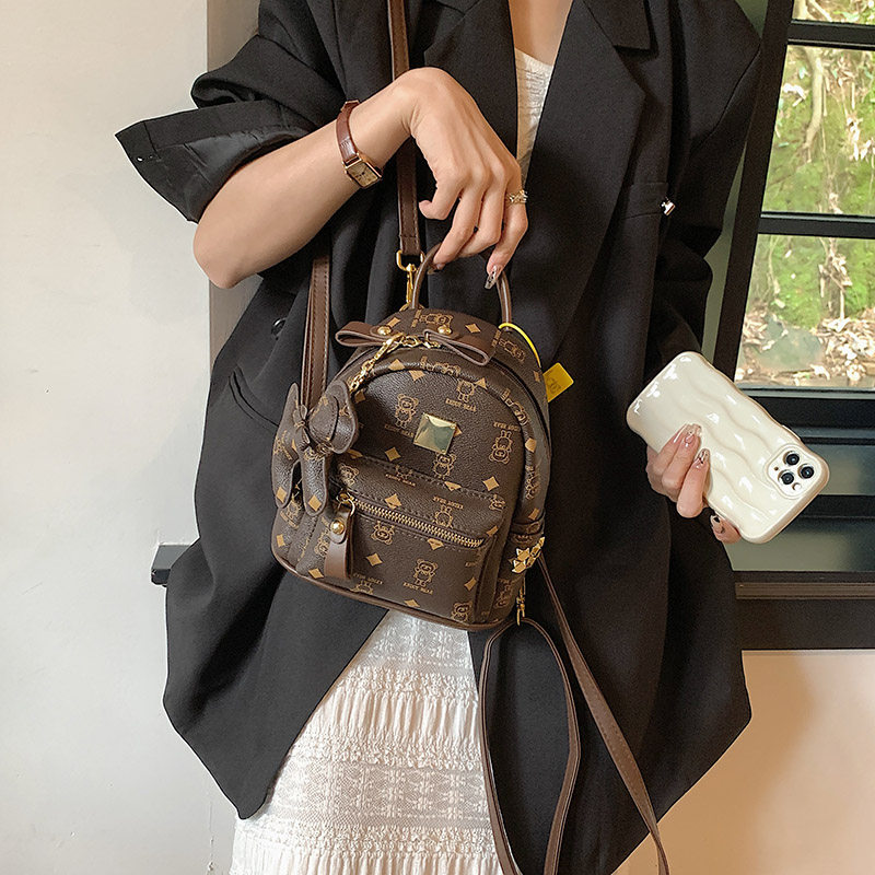 韩国小众复古双肩包包女士2025新款春季高级感百搭设计风登山背包,淘宝优惠券,粉丝福利购,淘宝优惠卷