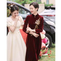 Happy mother-in-law wedding dress 2023 new mother wedding gown qipao new Chinese long sleeve autumn winter velvet embroidered woman