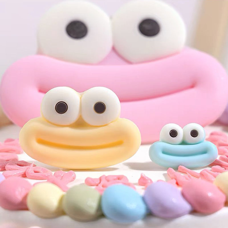 大眼香肠嘴巧克力蛋糕装饰成品插件61儿童节搞怪烘焙网红生日摆件,淘宝优惠券,粉丝福利购,淘宝优惠卷