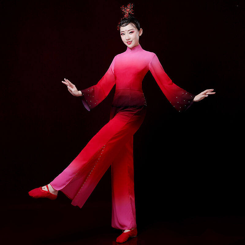2021新款扭秧歌服演出服女2021年新款红高粱九儿扇子舞蹈服装艺考