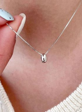 豆豆项链女2025新款小圆豆吊坠轻奢个性气质锁骨链小摊货源批发潮