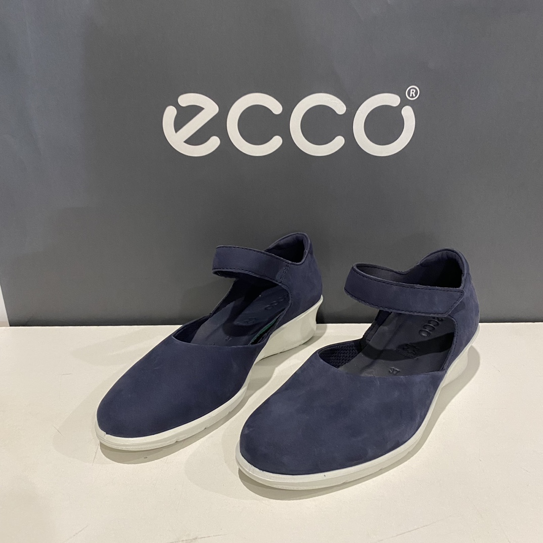 ECCO爱步单鞋女新款舒适牛皮浅口魔术贴坡跟妈妈鞋菲莉系列217313 - 图0