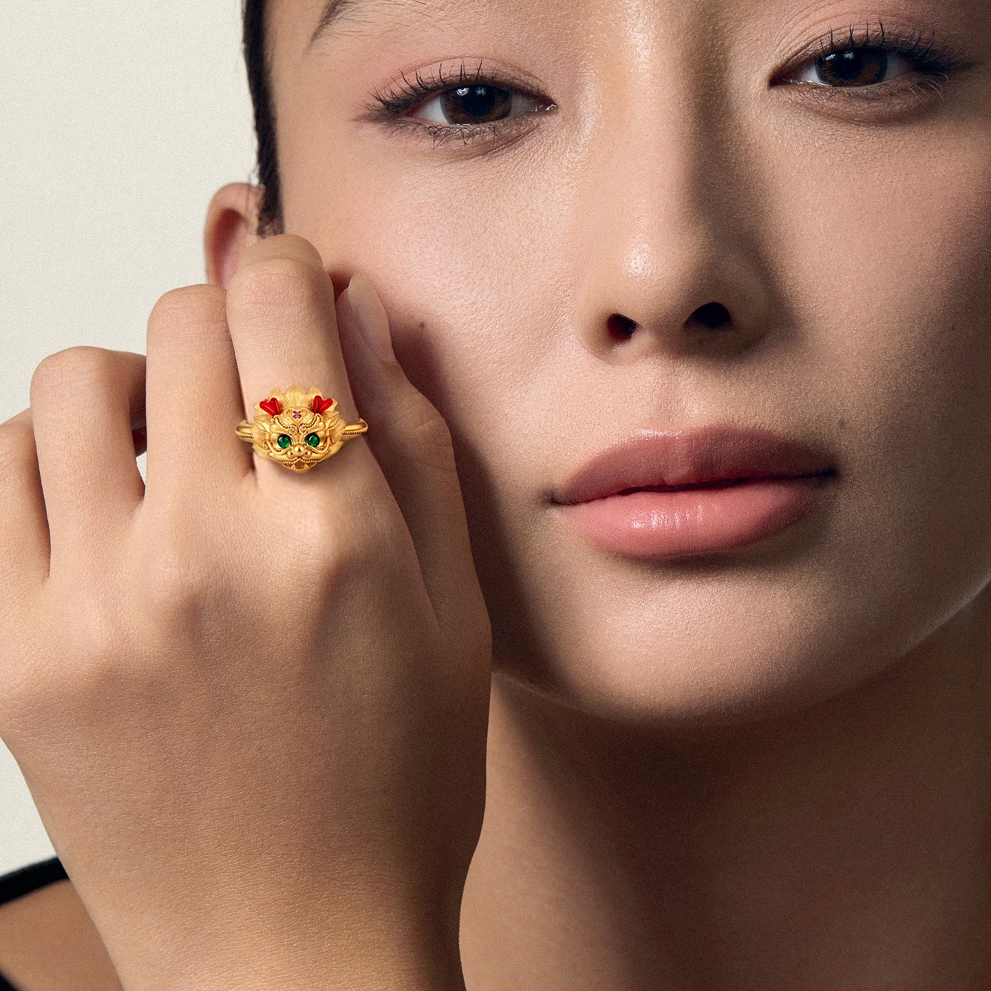 Palace quality ancient handmade gold unicorn ring