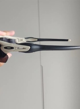 小众大框未来风骑行墨镜TR材质凹造型街拍太阳眼镜W男女酷运动墨