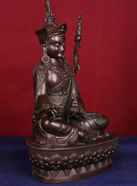 藏传莲花生大师佛像摆件